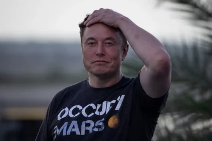 Elon Musk Becomes First Trillionaire as SpaceX IPO Fuels Historic Wealth Surge elon musk trillionair