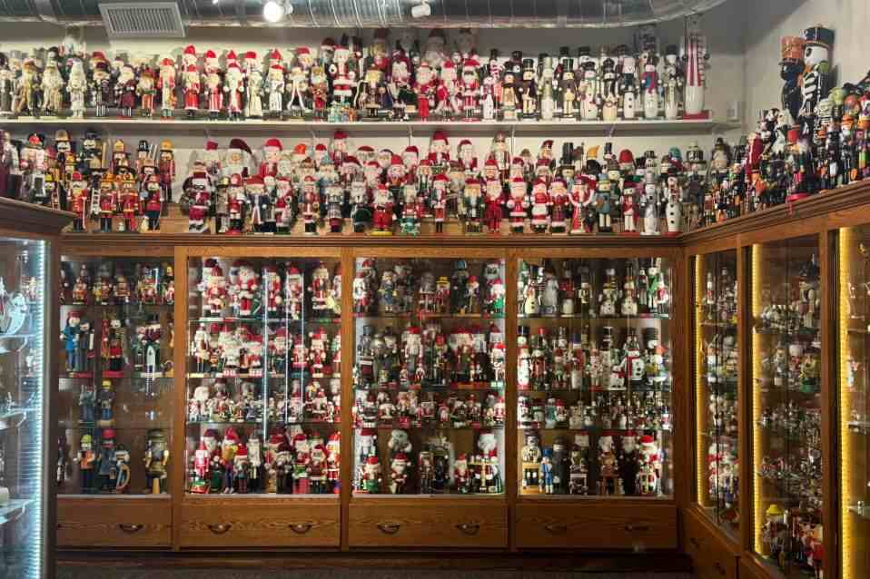 Minnesota town with more nutcrackers than people builds 65-foot world record holder 1001339600